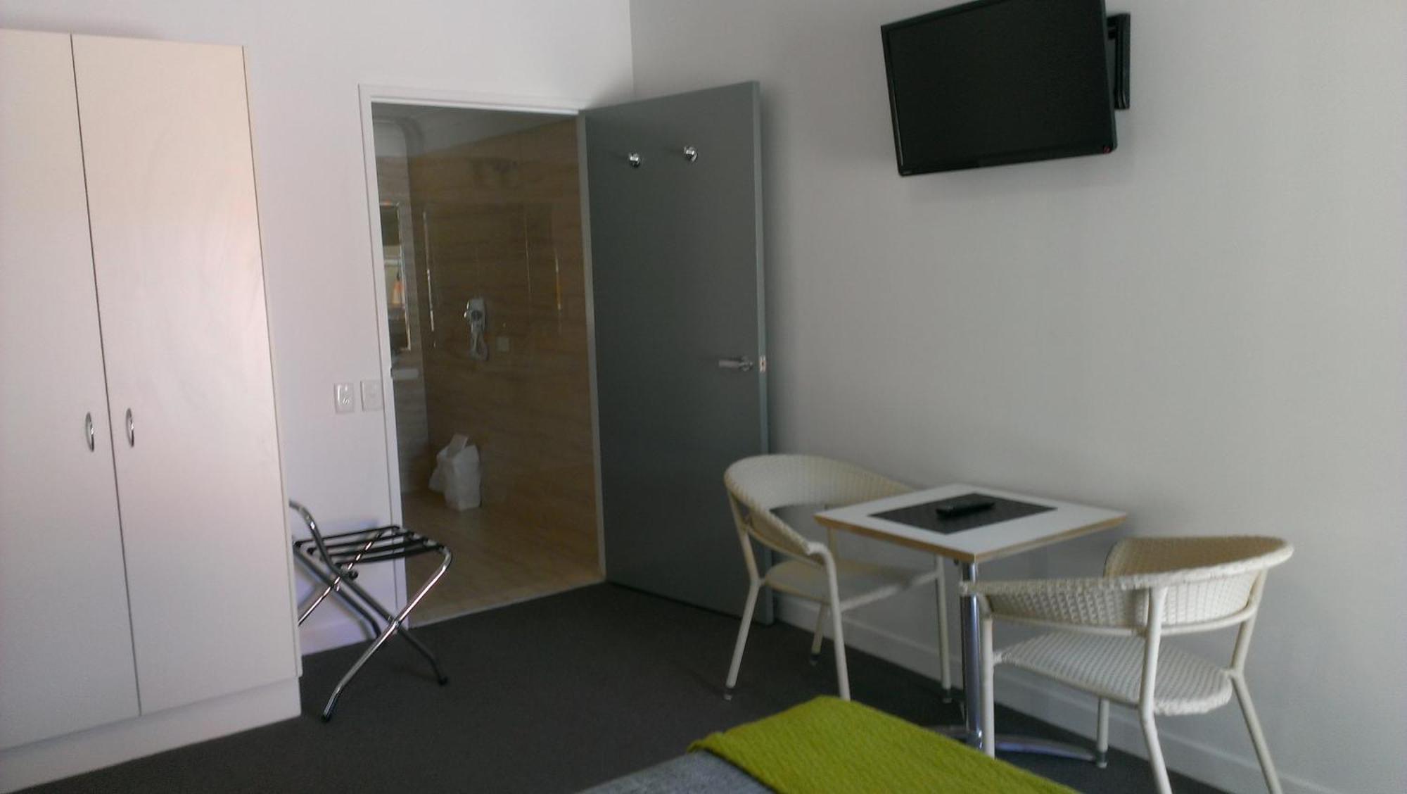 Gunnedah Lodge Motel Room photo