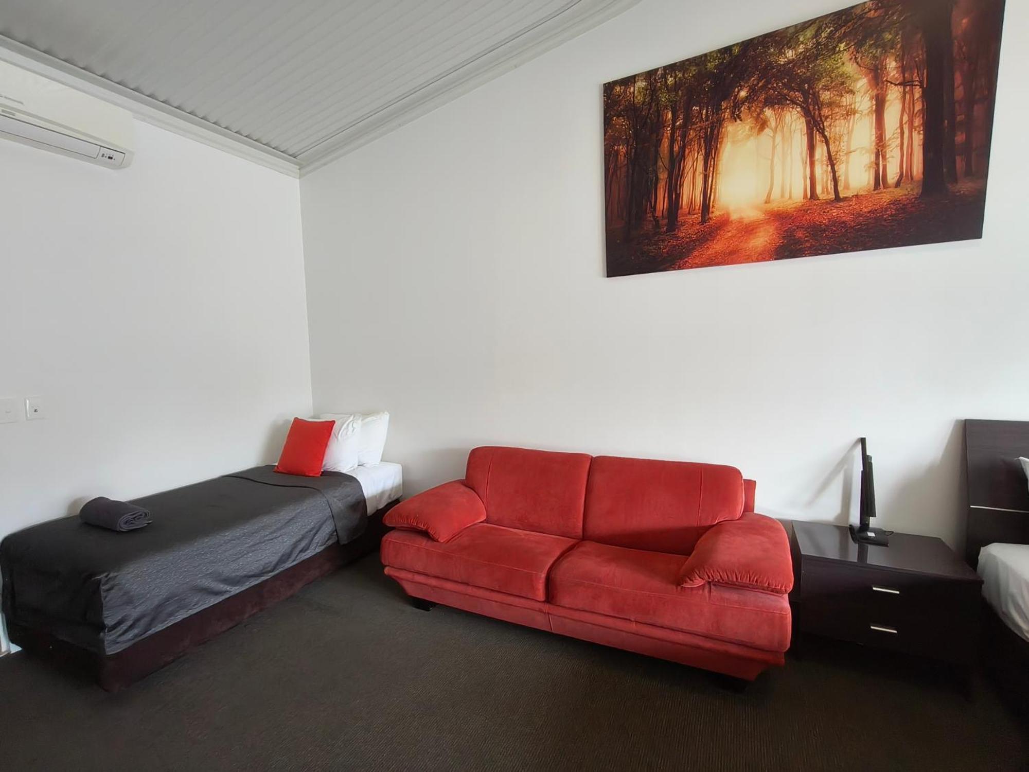 Gunnedah Lodge Motel Exterior photo