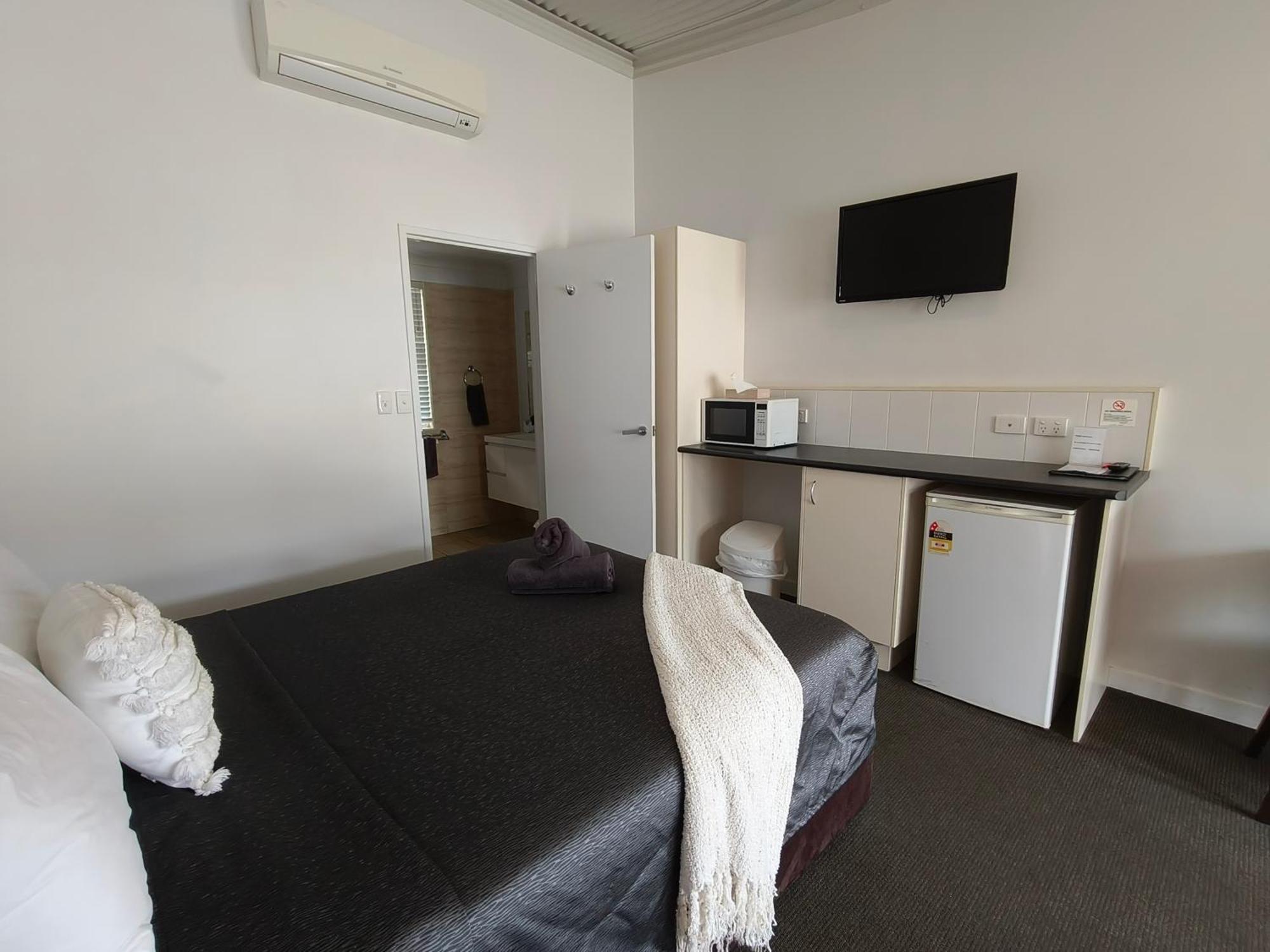 Gunnedah Lodge Motel Exterior photo